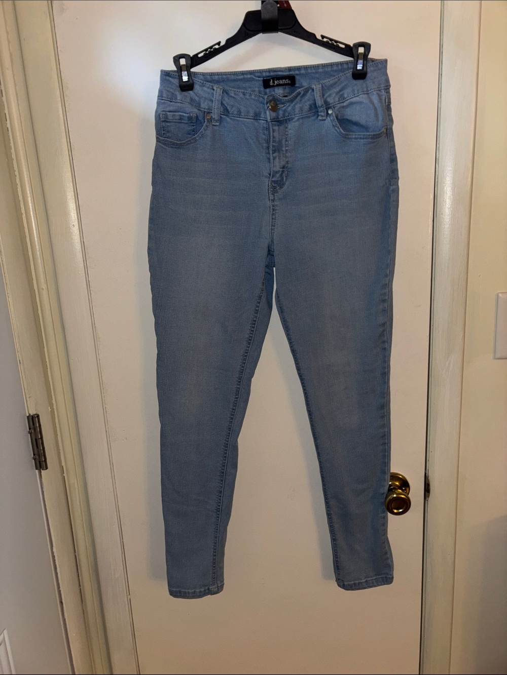 d. jeans Light Wash Skinny Jeans - Pale Blue Sz 6